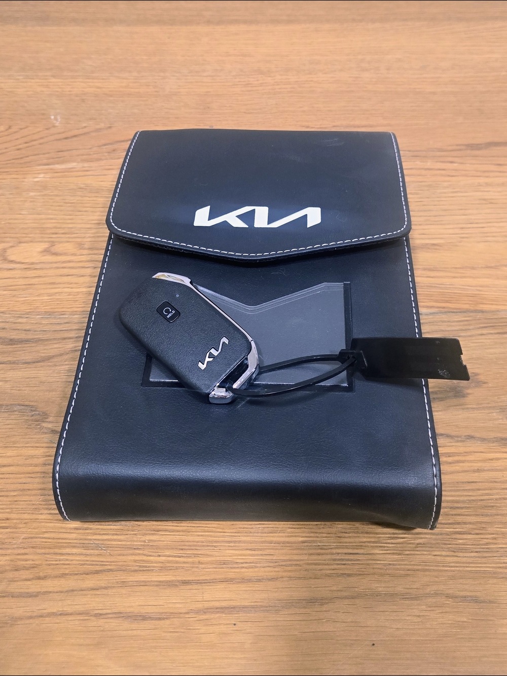 2024 Kia K5 GT-Line Key Fob and Owners Manuals w/Black Case